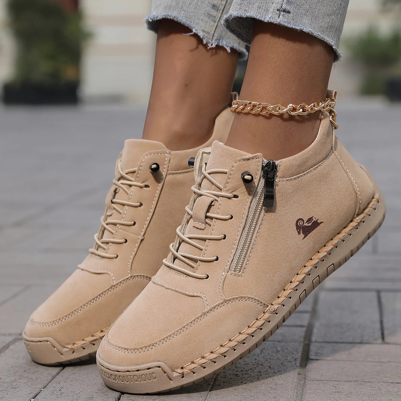 Diana: zapatos ortopédicos cómodos con cremallera