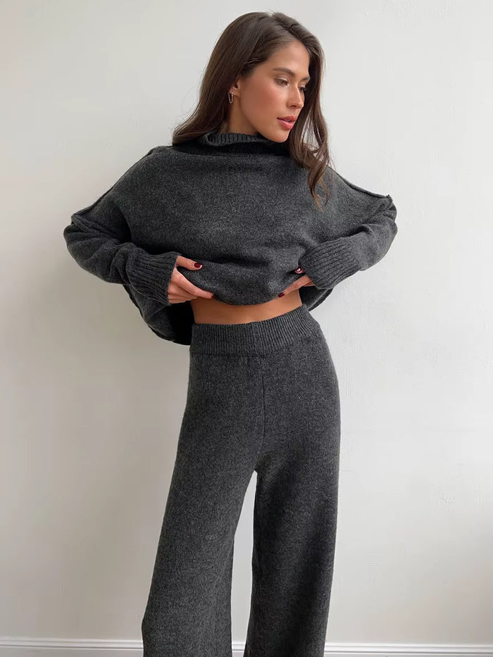 Detalle de la cintura elástica del pantalón Alina en Marrón Gris oscuro